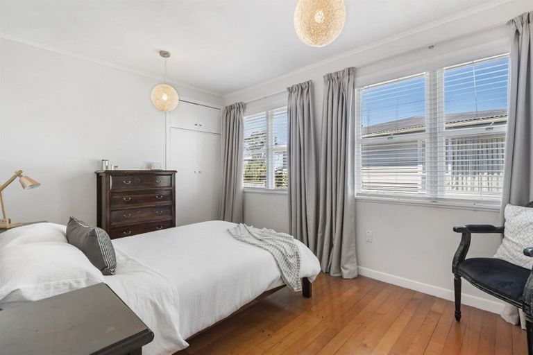 Photo of property in 1/23 Monarch Avenue, Hillcrest, Auckland, 0627