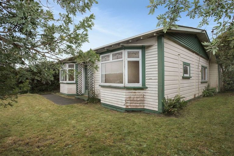 Photo of property in 27 Awatea Street, Ranui, Porirua, 5024