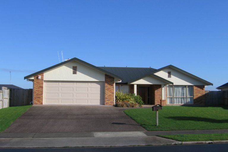 Photo of property in 7 Merlot Place, Rototuna, Hamilton, 3210