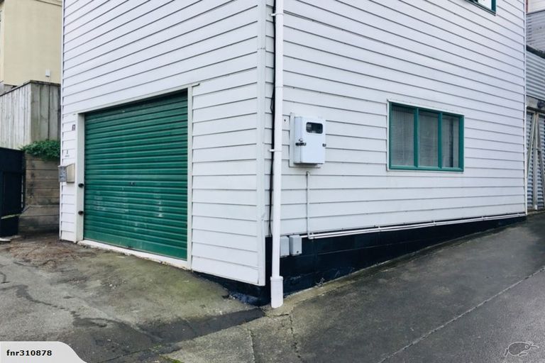 Photo of property in 4 Myrtle Crescent, Mount Cook, Wellington, 6021