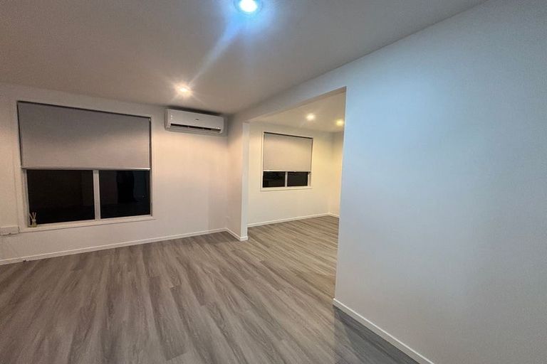 Photo of property in 2 Arnhem Place, Pukekohe, 2120