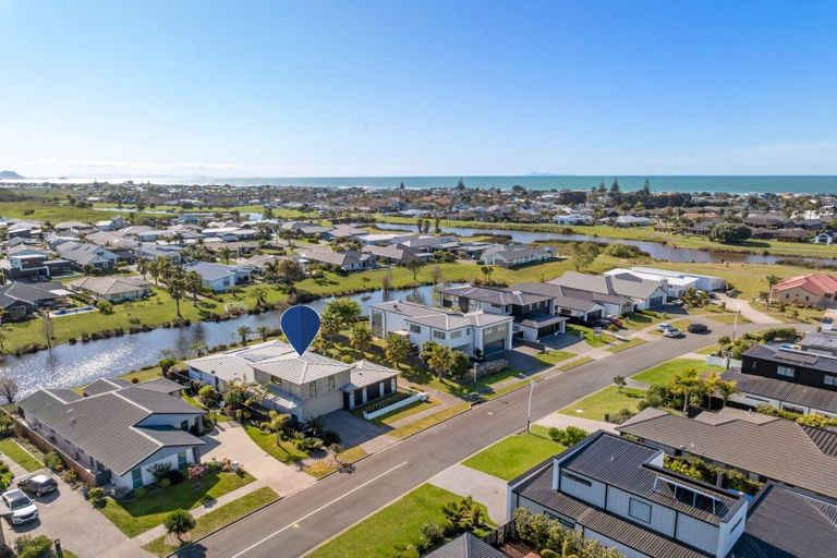Photo of property in 15 Forstera Way, Papamoa Beach, Papamoa, 3118