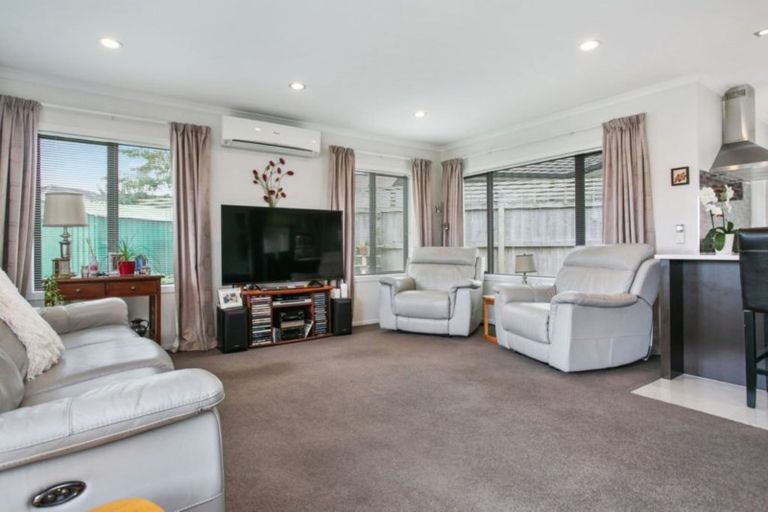 Photo of property in 9 Vosper Close, Leamington, Cambridge, 3432