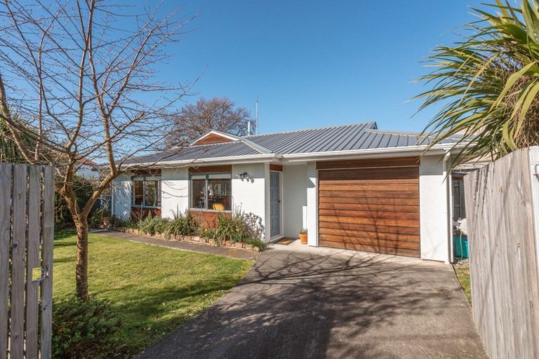 Photo of property in 45 Reading Street, Greytown, 5712