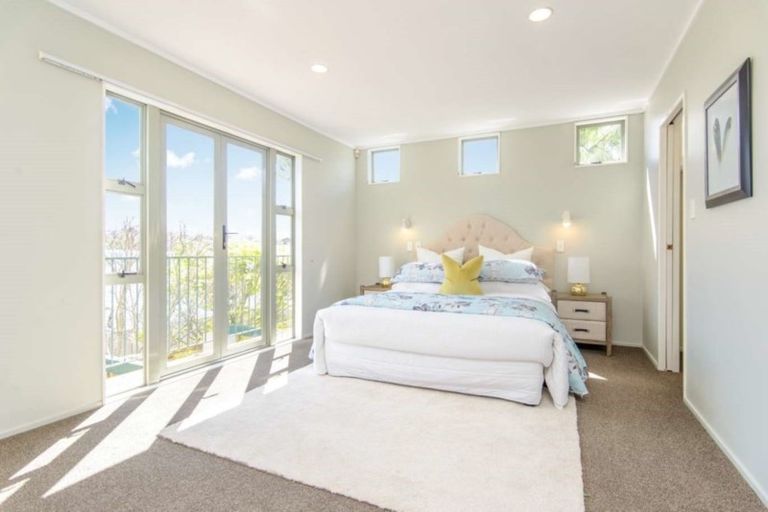 Photo of property in 53a Northboro Road, Belmont, Auckland, 0622