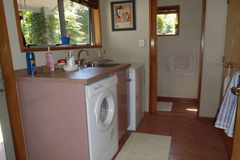 Photo of property in 24 Stanton Crescent, Karoro, Greymouth, 7805