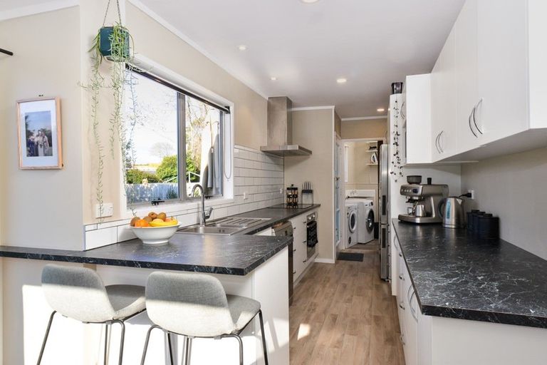 Photo of property in 17 Exeter Street, Glenview, Hamilton, 3206