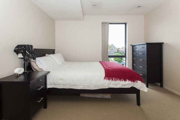 Photo of property in 1022c Colombo Street, St Albans, Christchurch, 8014