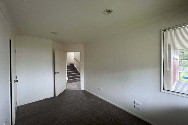 Photo of property in 66 Kate Sheppard Avenue, Torbay, Auckland, 0630
