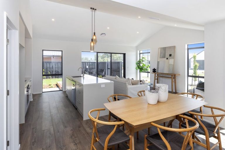 Photo of property in 21 Burkett Street, Marshland, Christchurch, 8051