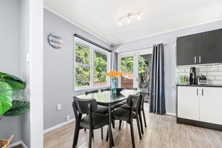 Photo of property in 41 Logie Street, Stokes Valley, Lower Hutt, 5019