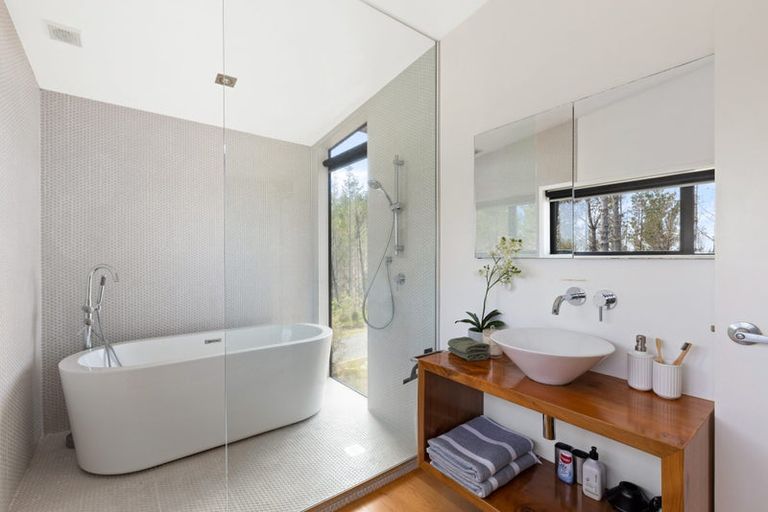 Photo of property in 449 Rodney Road, Big Omaha, 0985