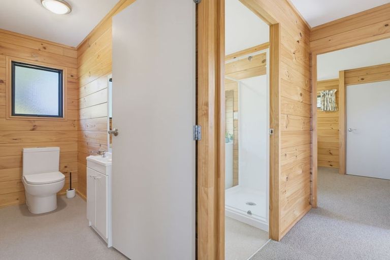 Photo of property in 595 Boat Harbour Road, Whenuakite, Whitianga, 3591