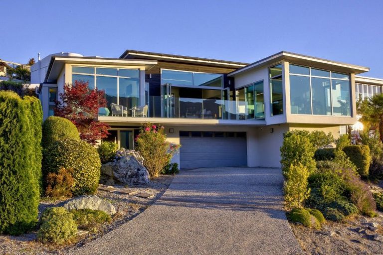 Photo of property in 468 Peninsula Road, Kelvin Heights, Queenstown, 9300