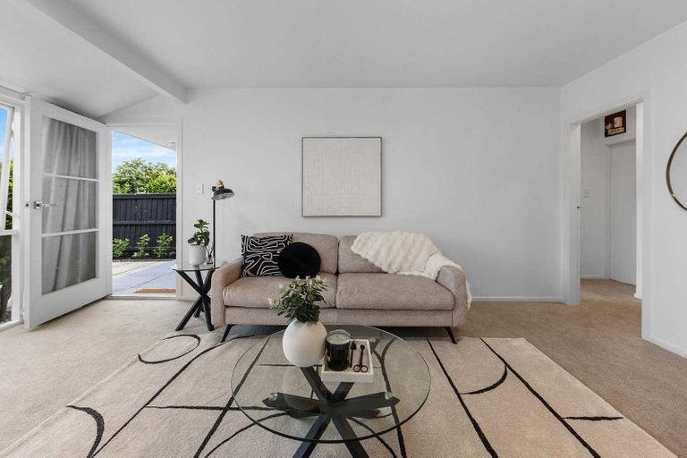 Photo of property in 4/30b Nortons Road, Avonhead, Christchurch, 8042