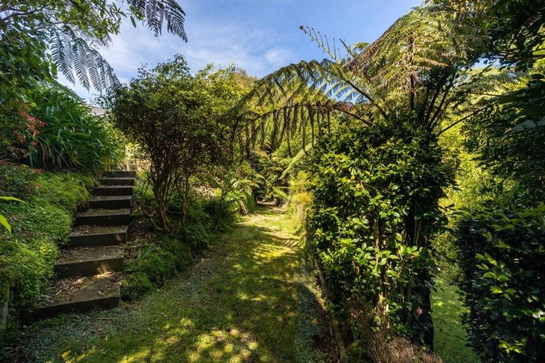 Photo of property in 10d Kinross Drive, Merrilands, New Plymouth, 4312
