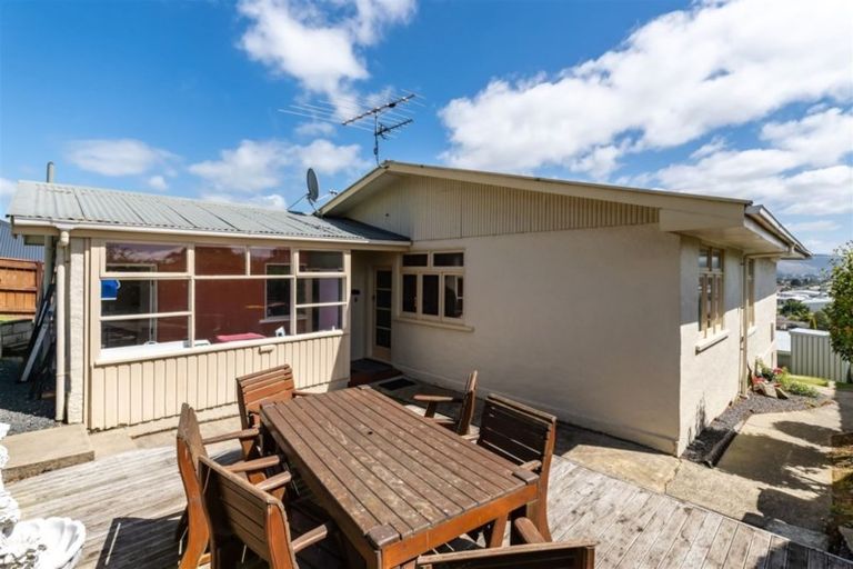 Photo of property in 12 Clyde Street, Kinmont Park, Mosgiel, 9024