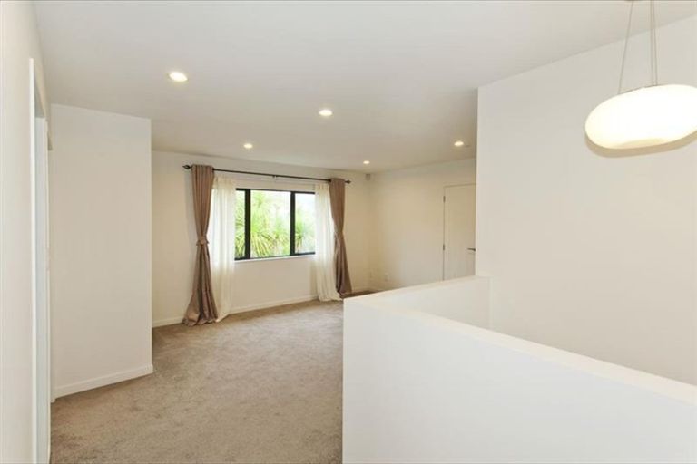 Photo of property in 17a Tainui Street, Torbay, Auckland, 0630