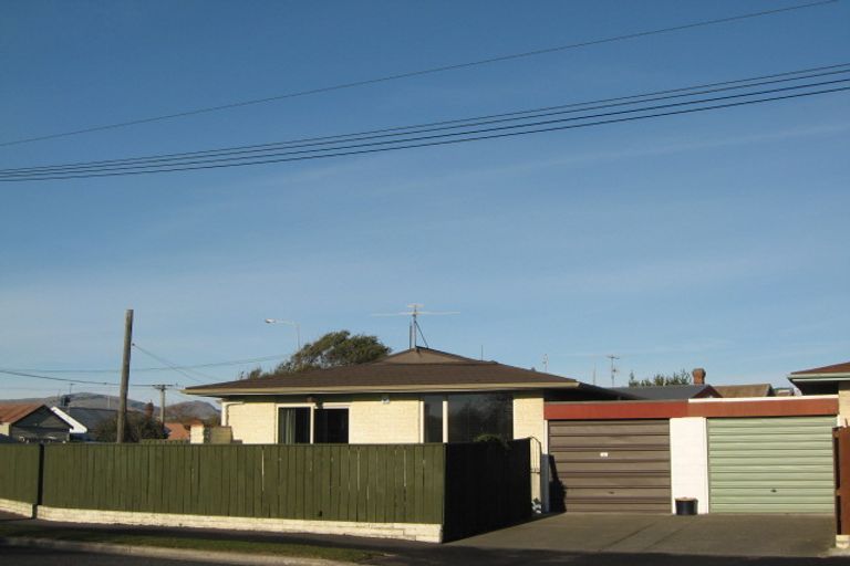 Photo of property in 400 Keyes Road, New Brighton, Christchurch, 8083