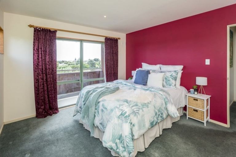 Photo of property in 37 Manuka Street, Otaki Beach, Otaki, 5512