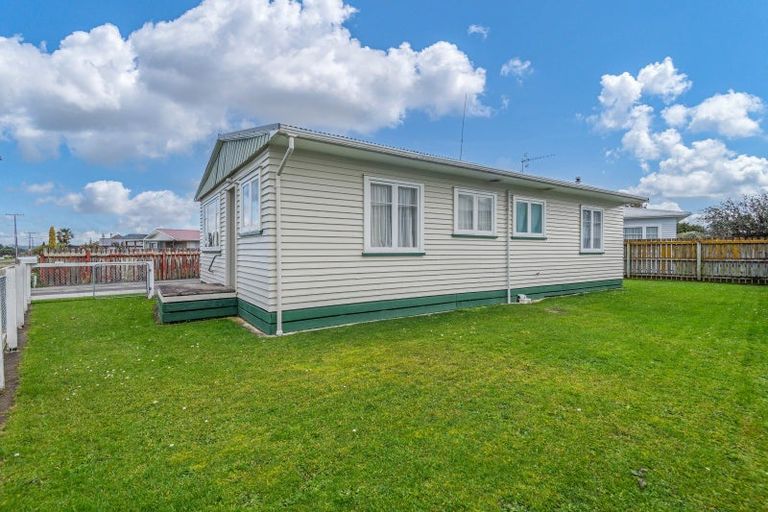 Photo of property in 71a Burgoyne Street, Woodville, 4920