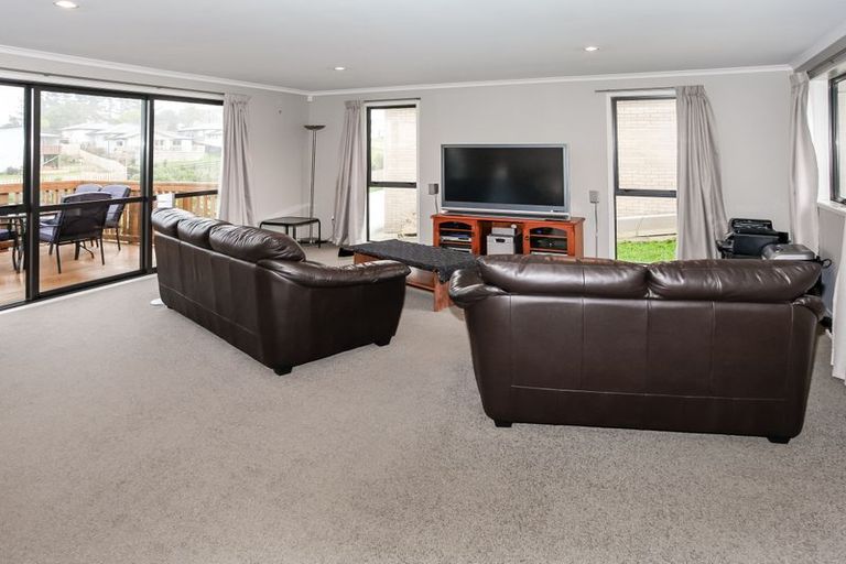 Photo of property in 17 Canmore Street, Pokeno, 2402