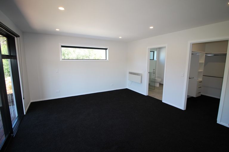Photo of property in 21 Craig Place, Bridge Hill, Alexandra, 9320