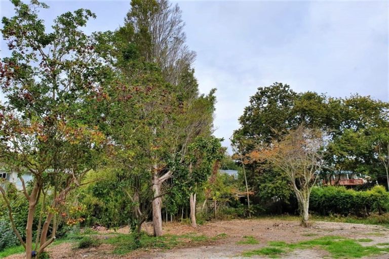 Photo of property in 64 Glenvar Road, Torbay, Auckland, 0630