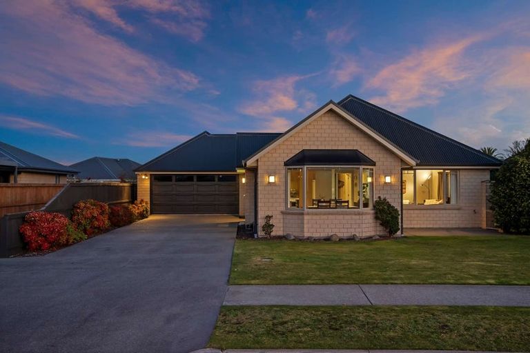 Photo of property in 24 Sovereign Boulevard, Kaiapoi, 7630