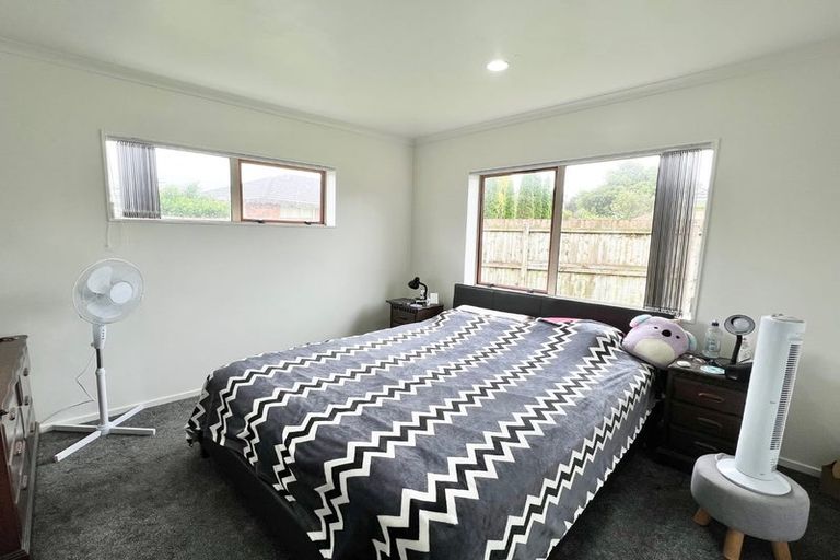 Photo of property in 29 Scotts Field Drive, Takanini, 2112
