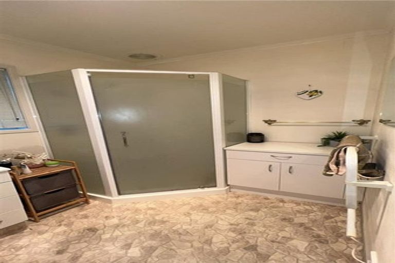 Photo of property in 33 Fairfield Road, Levin, 5510