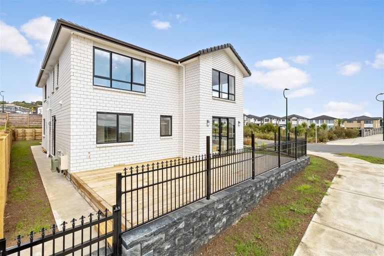 Photo of property in 84 Charlestown Drive, Flat Bush, Auckland, 2019