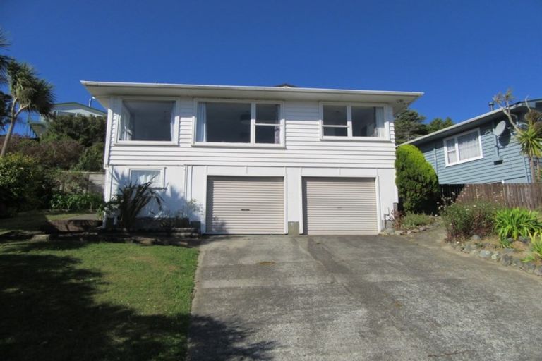 Photo of property in 10 Waipounamu Drive, Kelson, Lower Hutt, 5010