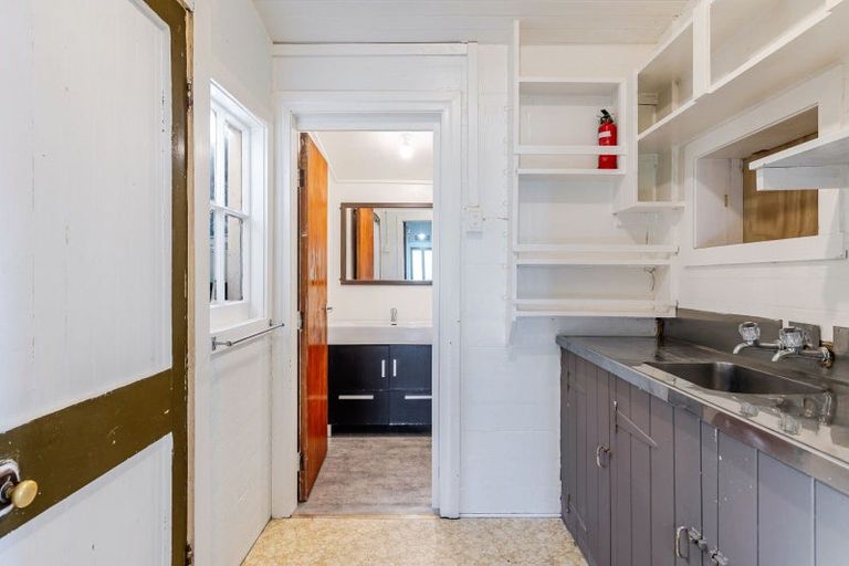 Photo of property in 17 Newman Road, Eketahuna, 4900