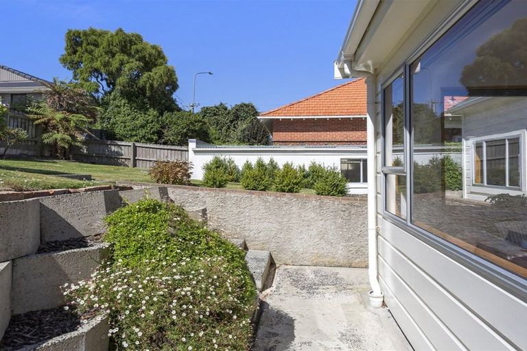 Photo of property in 6 Bernard Street, Kenmure, Dunedin, 9011