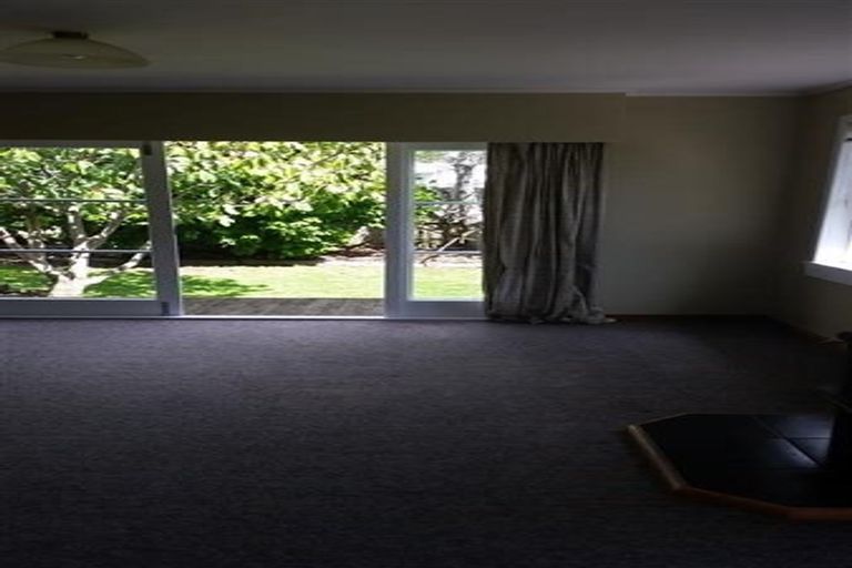 Photo of property in 1/43 Belt Road, Moturoa, New Plymouth, 4310