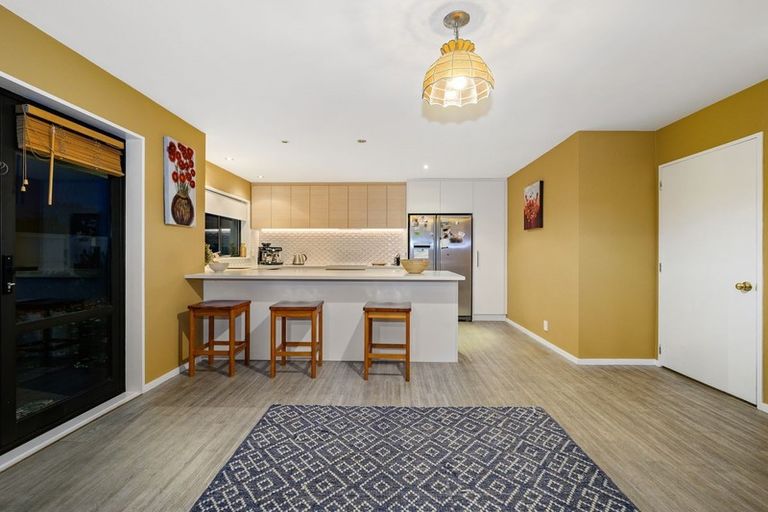 Photo of property in 116 Tomes Road, St Albans, Christchurch, 8052