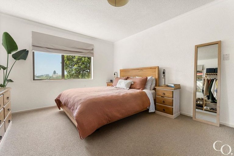 Photo of property in 4/10 Sutherland Avenue, Mount Maunganui, 3116