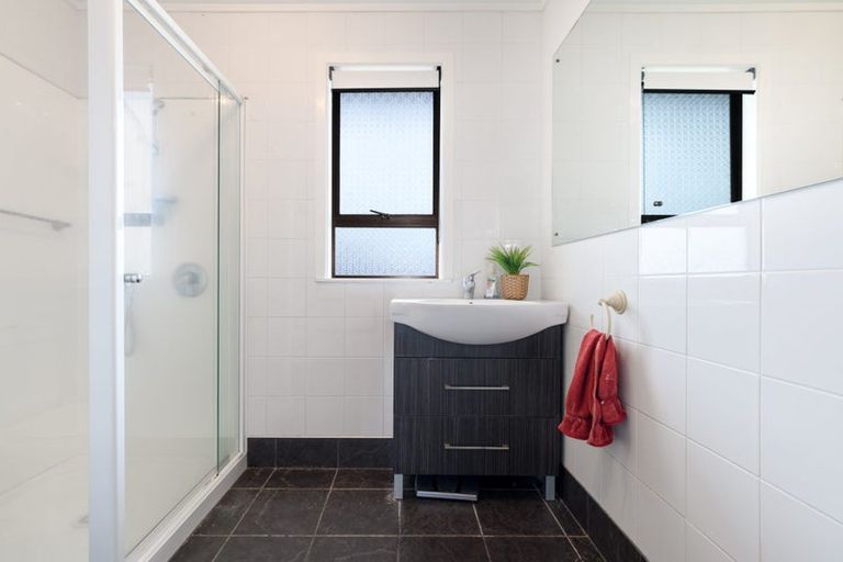 Photo of property in 5a Glenn Terrace, Otumoetai, Tauranga, 3110