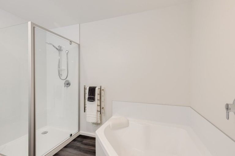 Photo of property in 4 Gardenhill Lane, Redcliffs, Christchurch, 8081