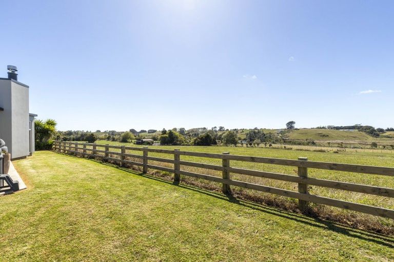 Photo of property in 139 Manutahi Road, Tarurutangi, New Plymouth, 4372