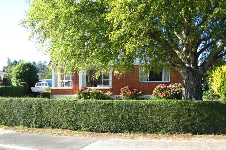 Photo of property in 2 Lomond Place, Mosgiel, 9024