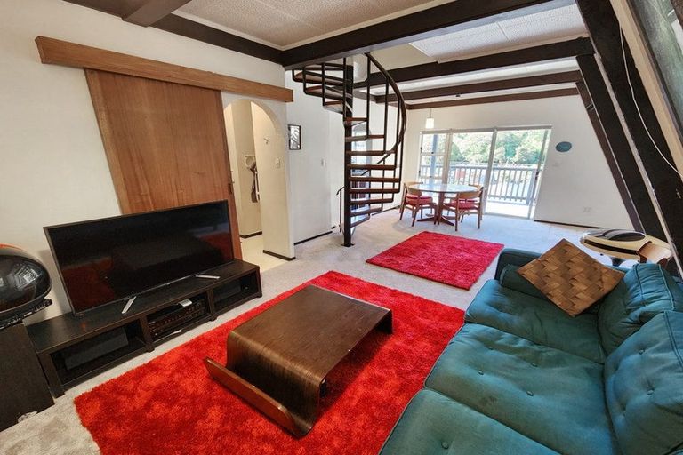 Photo of property in 3/45 Airlie Road, Plimmerton, Porirua, 5026