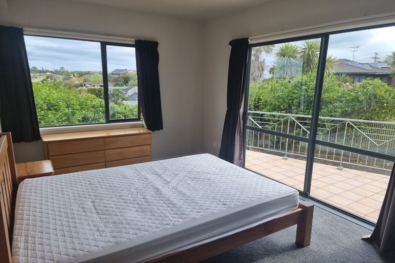 Photo of property in 10/2-22a Balmain Road, Chatswood, Auckland, 0626