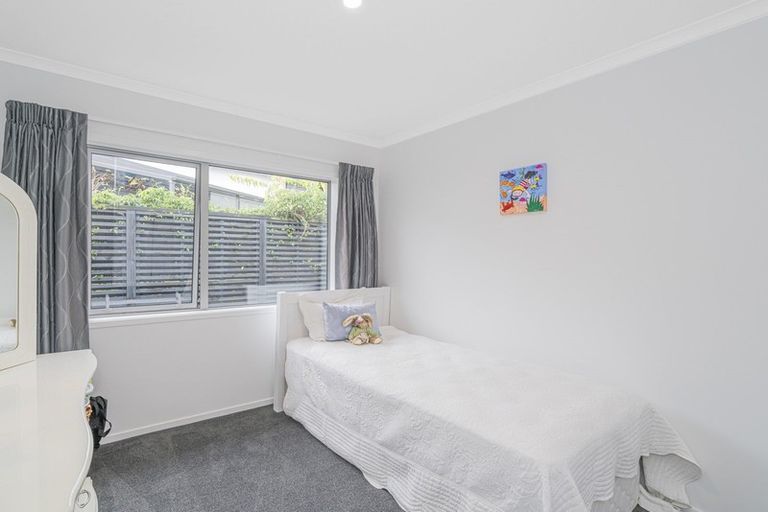 Photo of property in 18 Roseberry Place, Whitianga, 3510