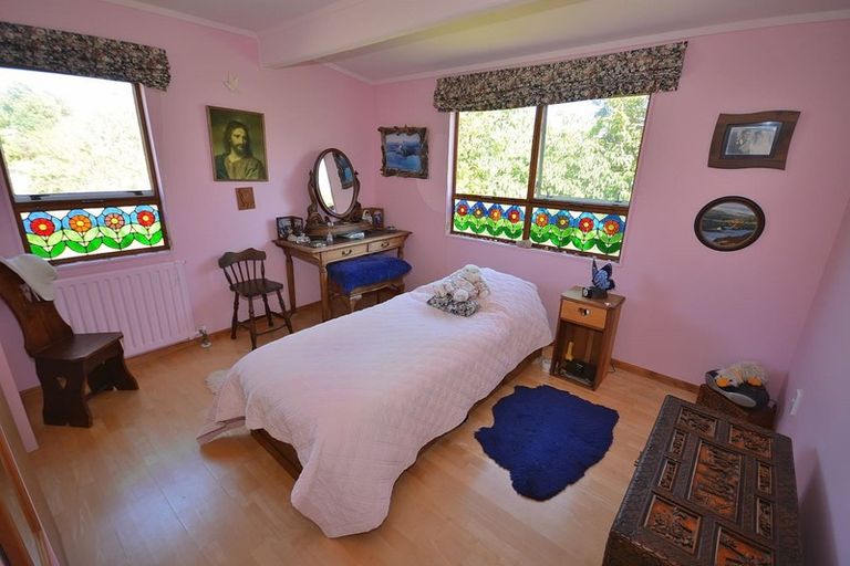 Photo of property in 4 Island View Terrace, Waikanae Beach, Waikanae, 5036