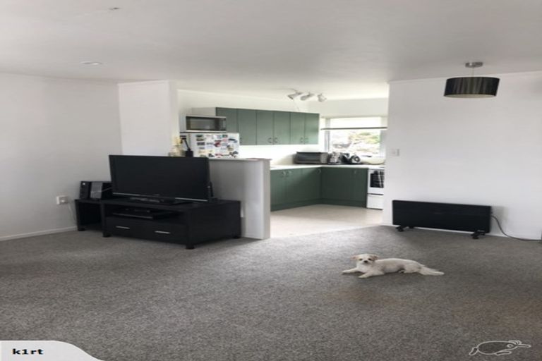 Photo of property in 2/4 Wellesley Road, Mangere Bridge, Auckland, 2022