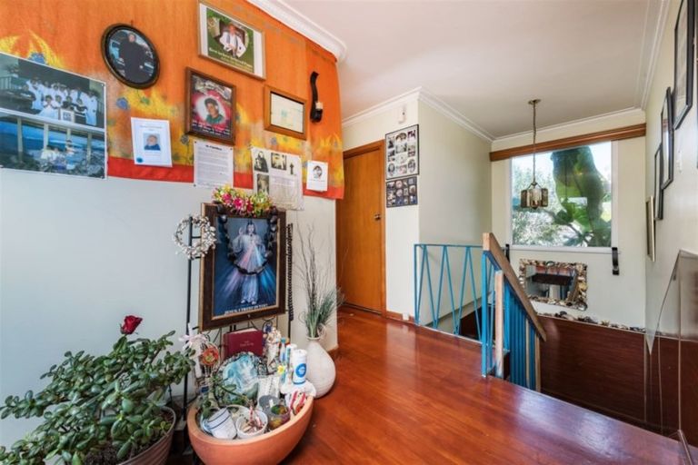 Photo of property in 728 Te Atatu Road, Te Atatu Peninsula, Auckland, 0610