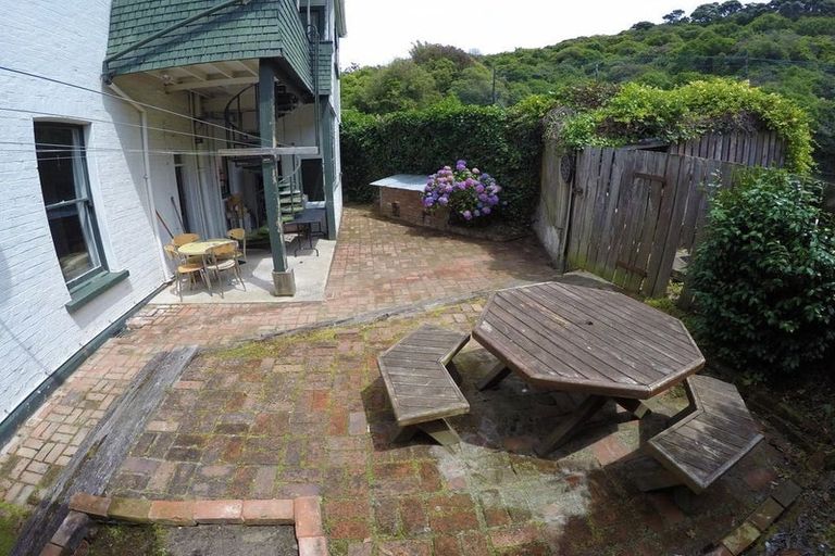 Photo of property in 32 Park Street, North Dunedin, Dunedin, 9016