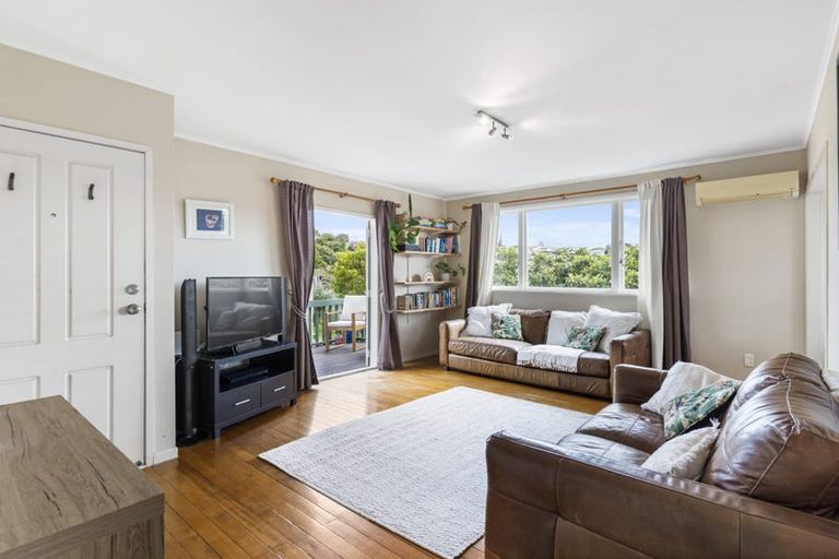 Photo of property in 1/46 Sycamore Drive, Sunnynook, Auckland, 0620
